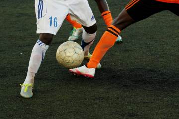 39岁C罗全身无纹身，藏了20年的真相看哭全网！（配图示意）
